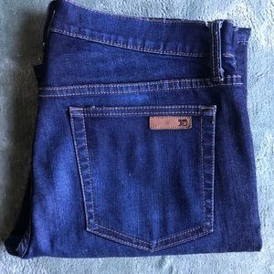 Men’s size 32 x32 Joe’s